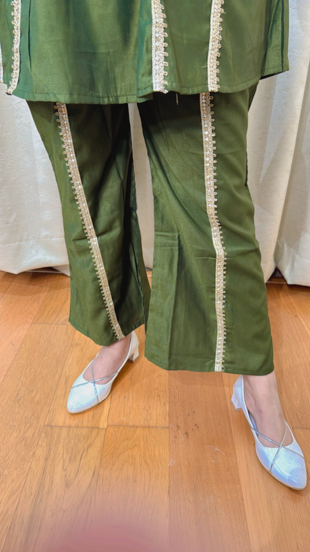 "MEERA" TWO PIECE SET (GREEN)