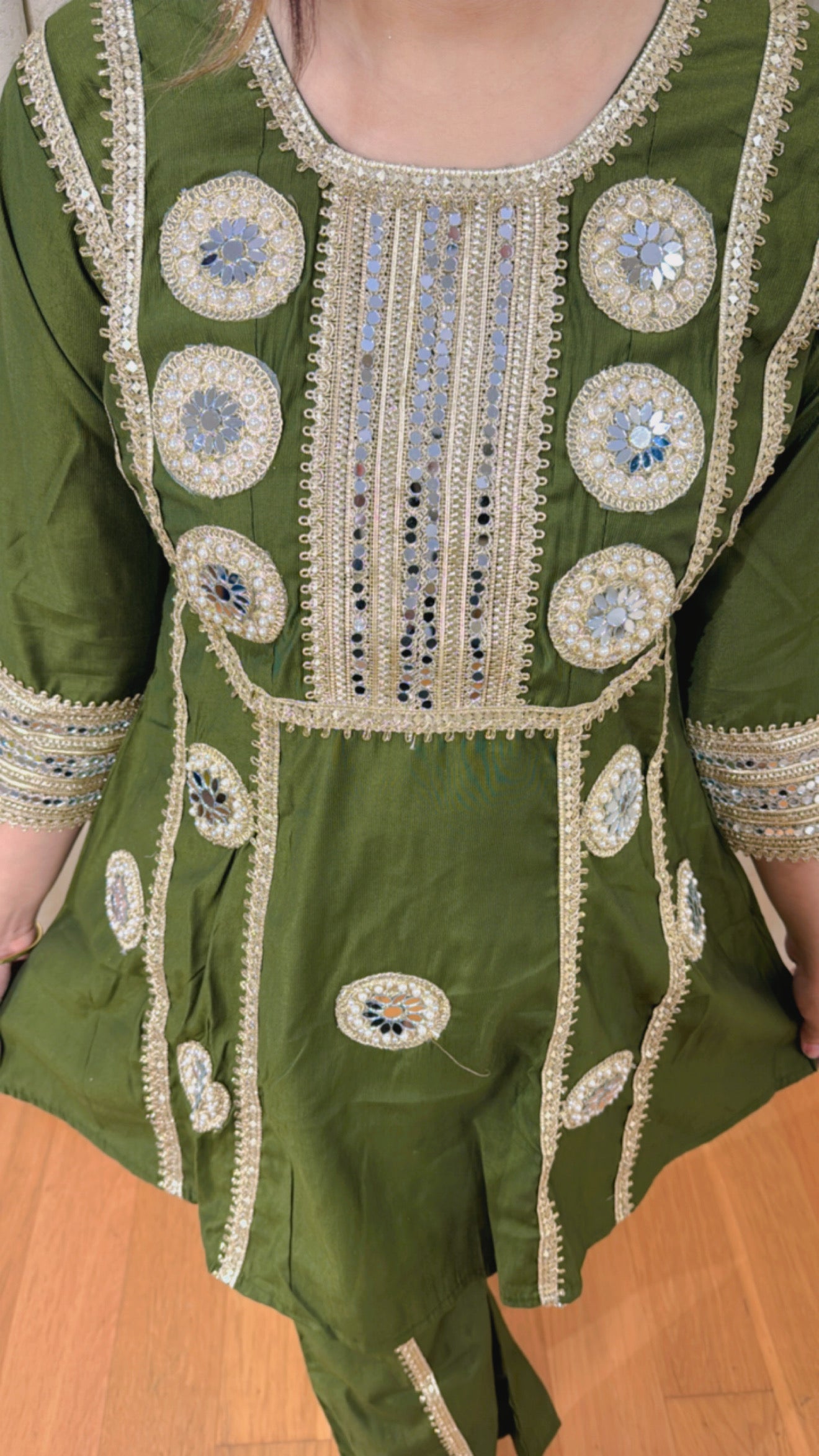 "MEERA" TWO PIECE SET (GREEN)
