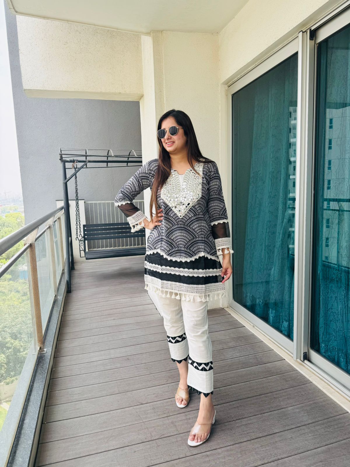 "ANAMIKA" TWO PIECE SET
