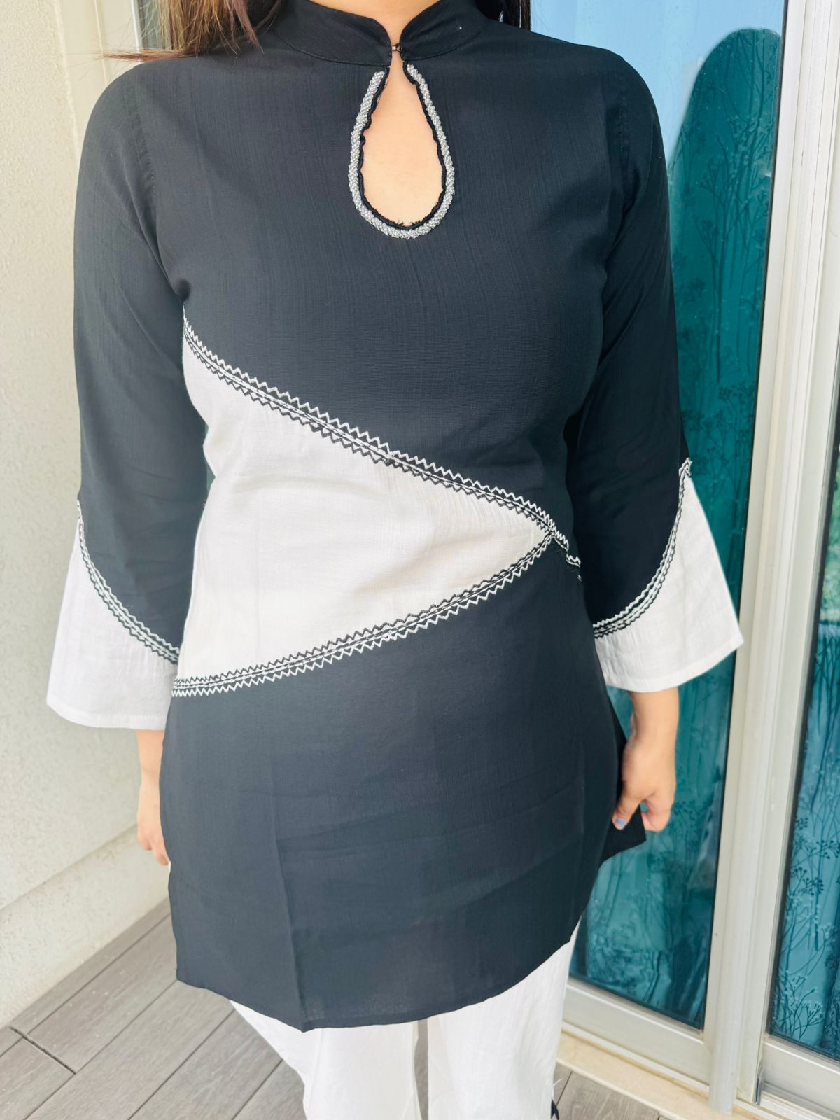 "SONIA" TWO PIECE SET