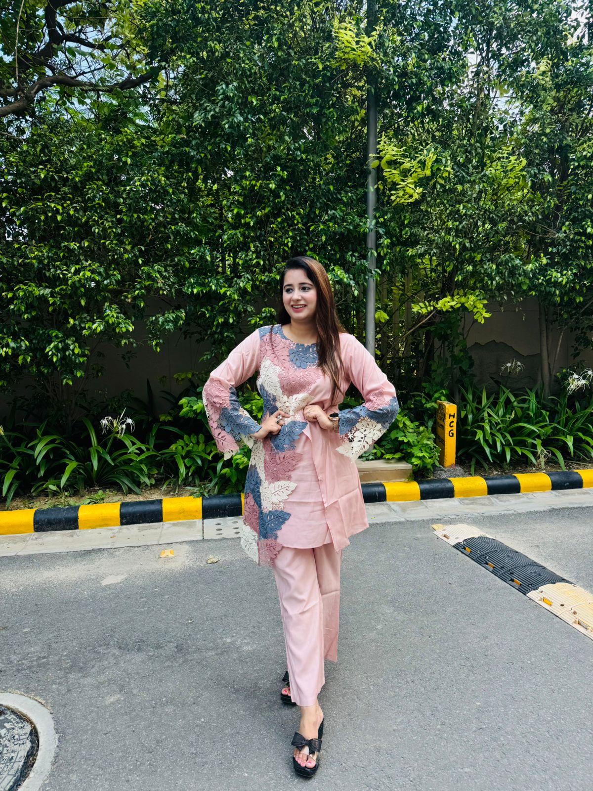 "DHUNN" TWO PIECE SET "PINK"