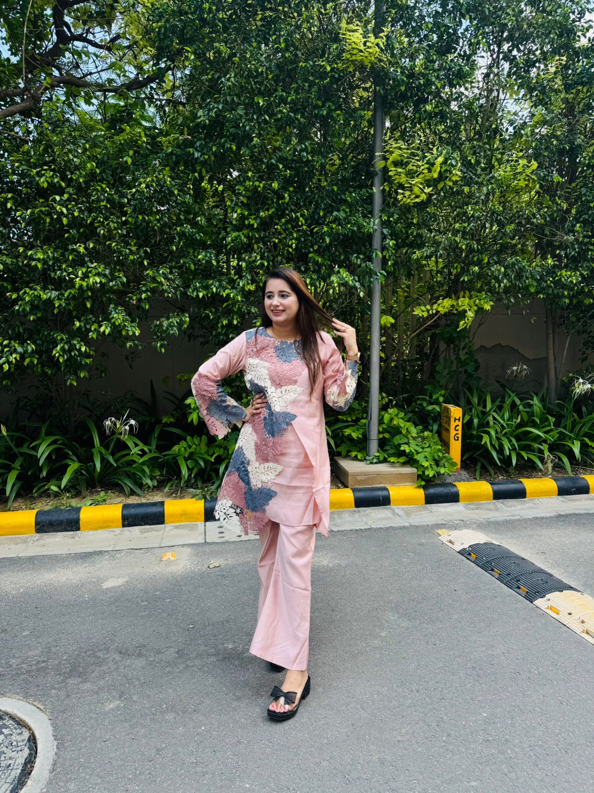 "DHUNN" TWO PIECE SET "PINK"