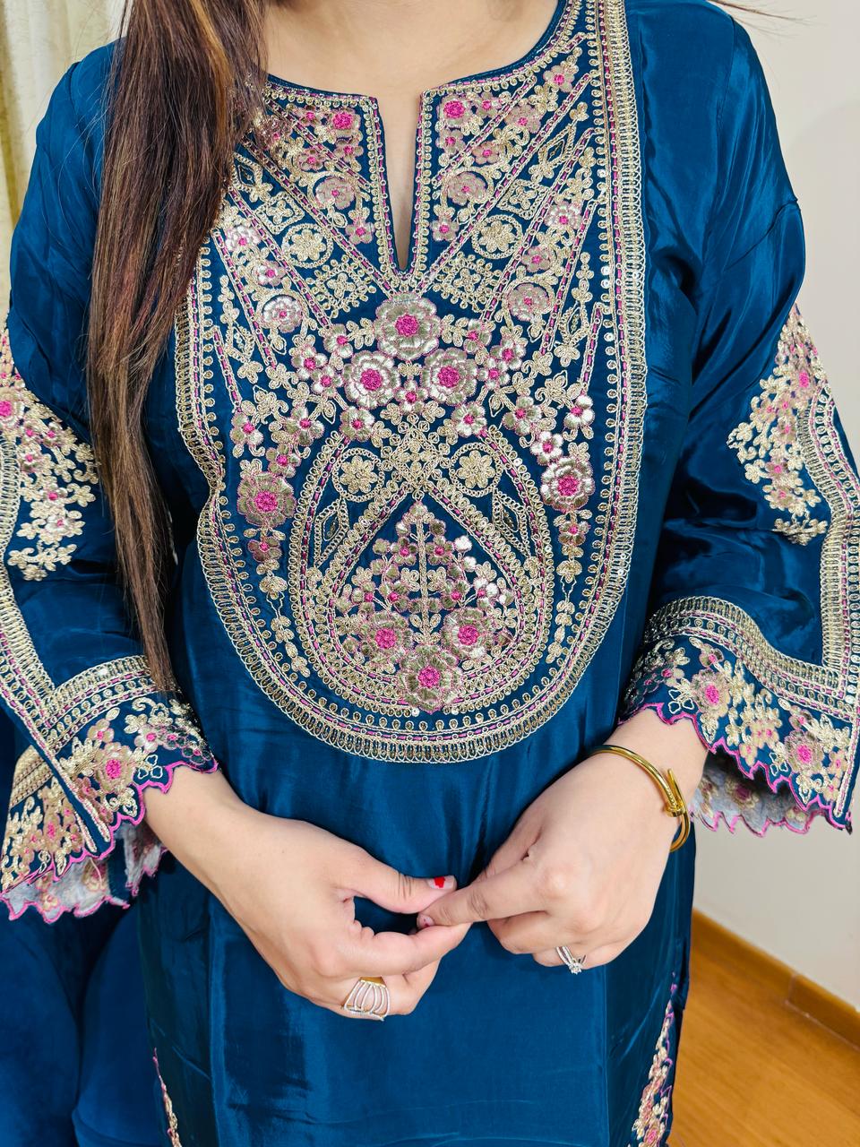 "VERKA" TWO PIECE SET (BLUE)