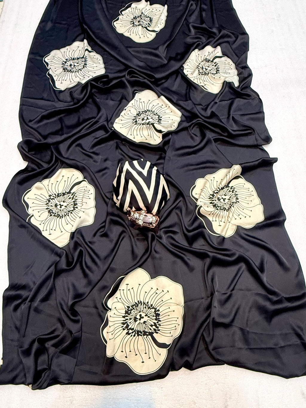Vasnira | Black Floral Satin Saree