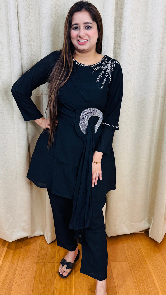 "RUBINA" TWO PIECE SET (BLACK)