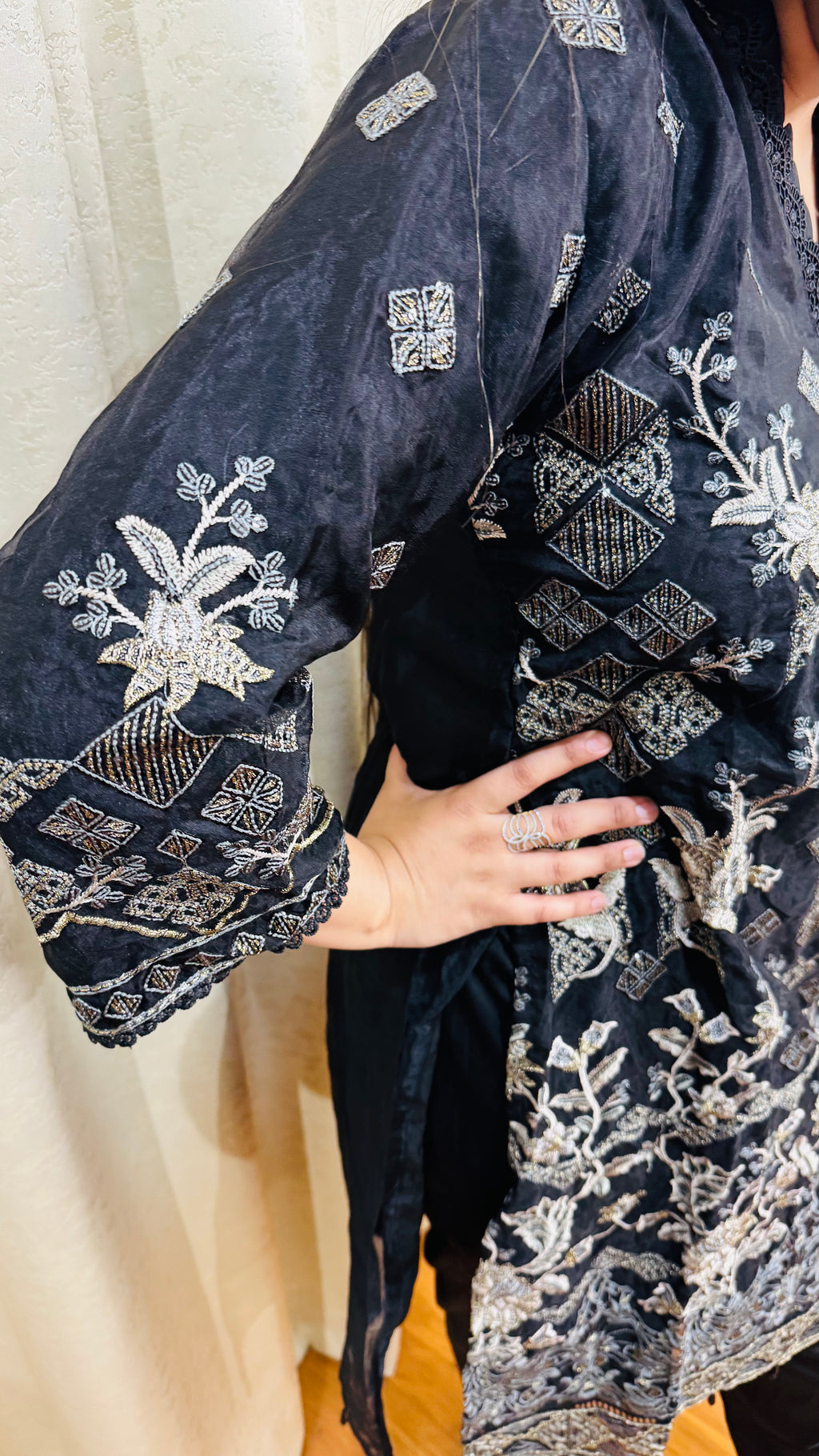 KAREENA | Black Heavy Embroidered Kurta Set with Grey Net Dupatta | Partywear Suit for Women