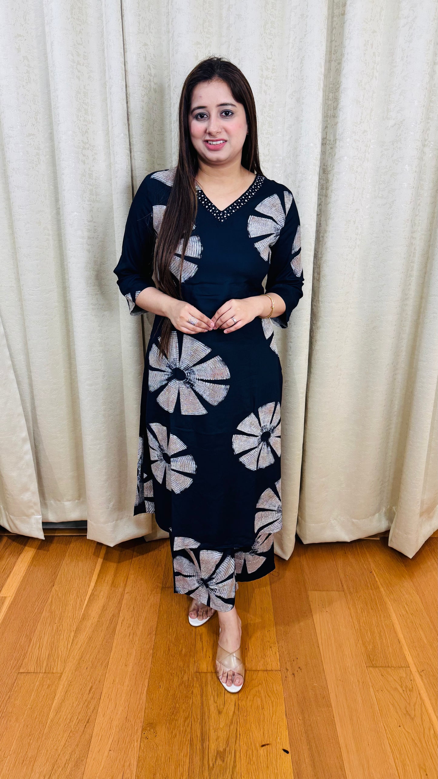 "PALAK" TWO PIECE SET