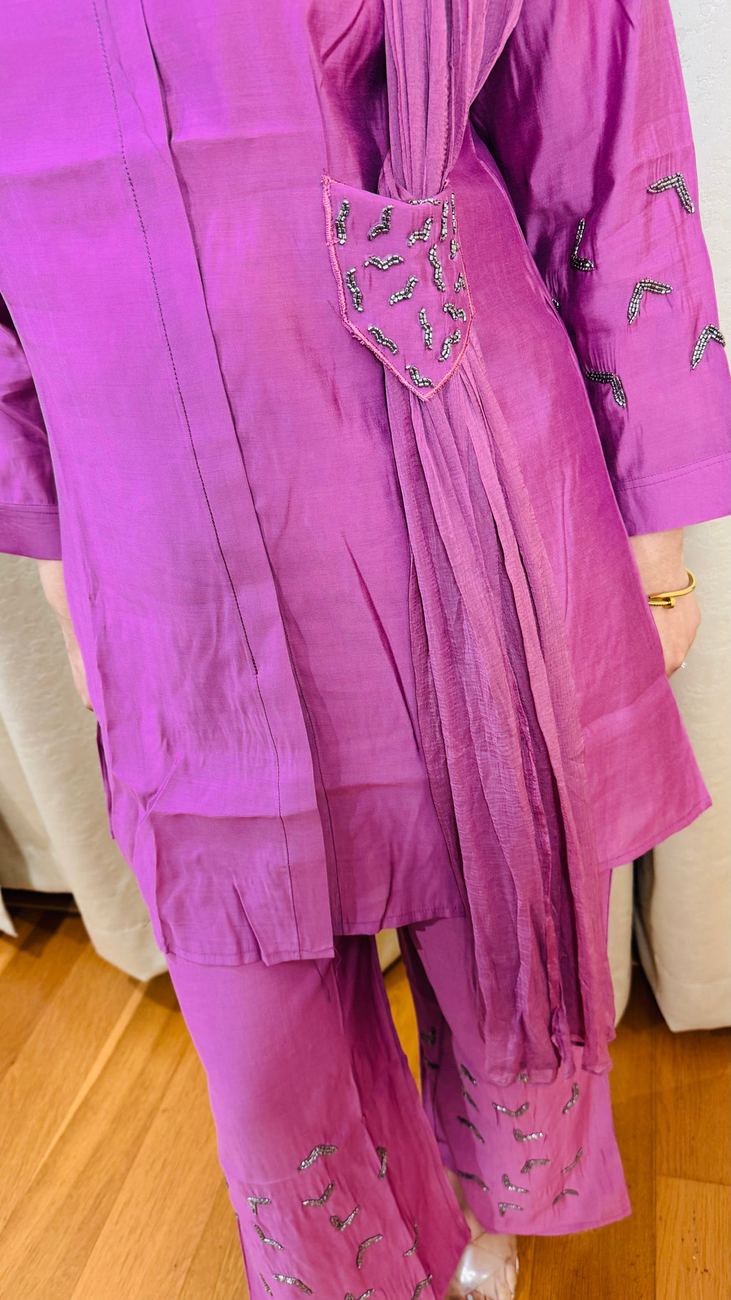 LAVEENA | Soft Mauve Partywear Suit Set | Embellished Kurta and Pant with Textured Dupatta