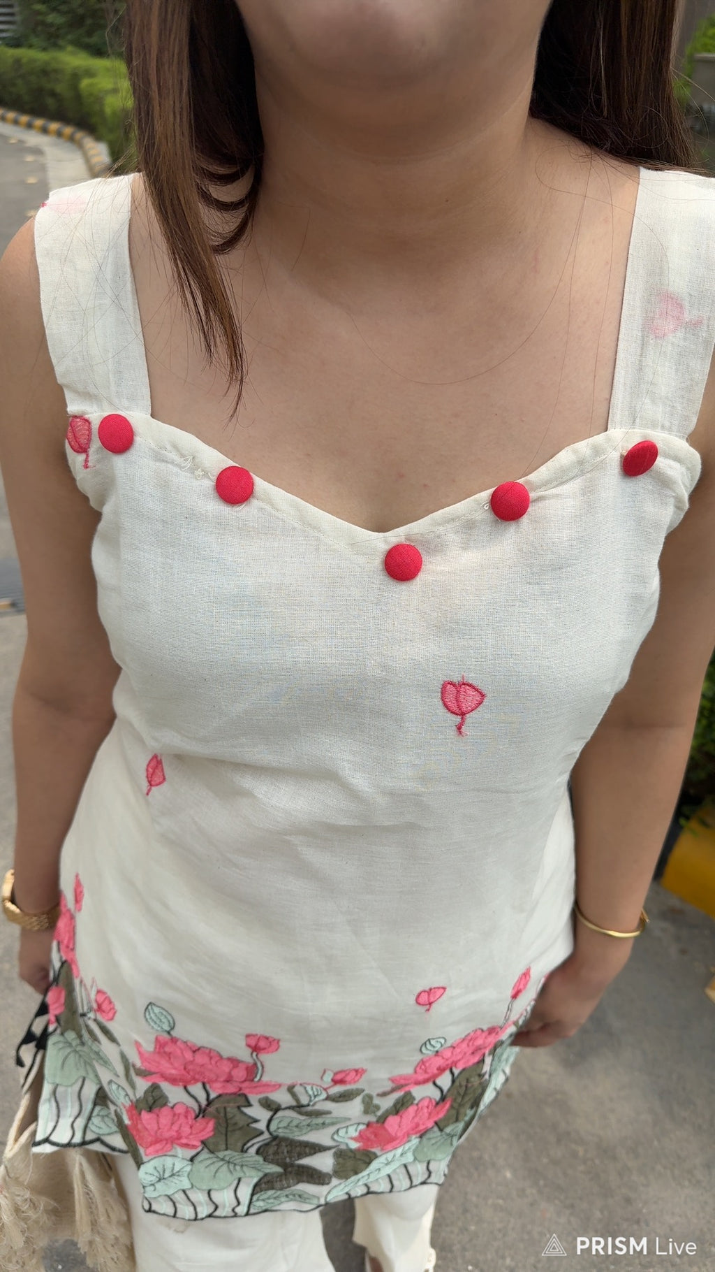 VINE | Women’s Off-White Coordset | Pink Floral Embroidery Sleeveless Kurta and Pants