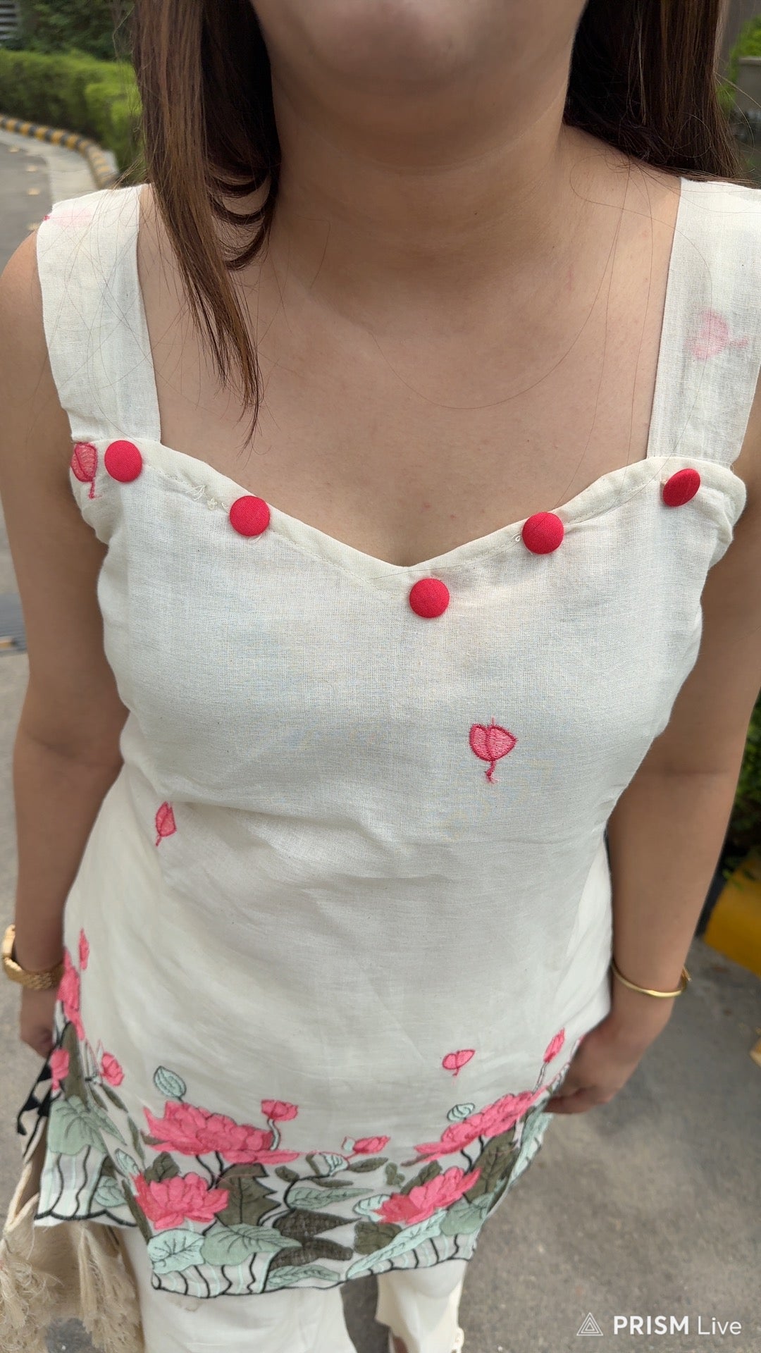 VINE | Women’s Off-White Coordset | Pink Floral Embroidery Sleeveless Kurta and Pants