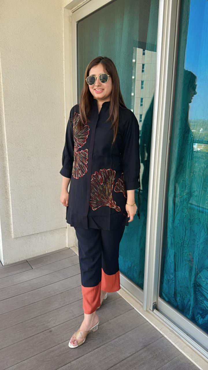 NIHAR | Women's Black Ginkgo Leaf Embroidered Kurta Set | Rust Color Block Pant Suit