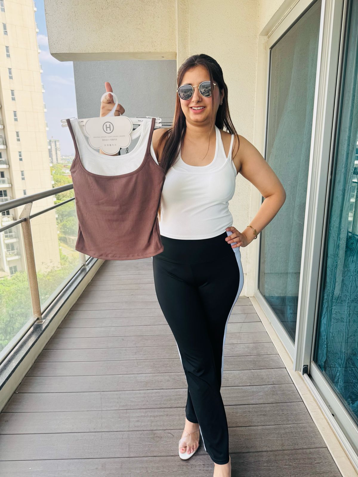 CAMI TOP | White Spaghetti Crop Top