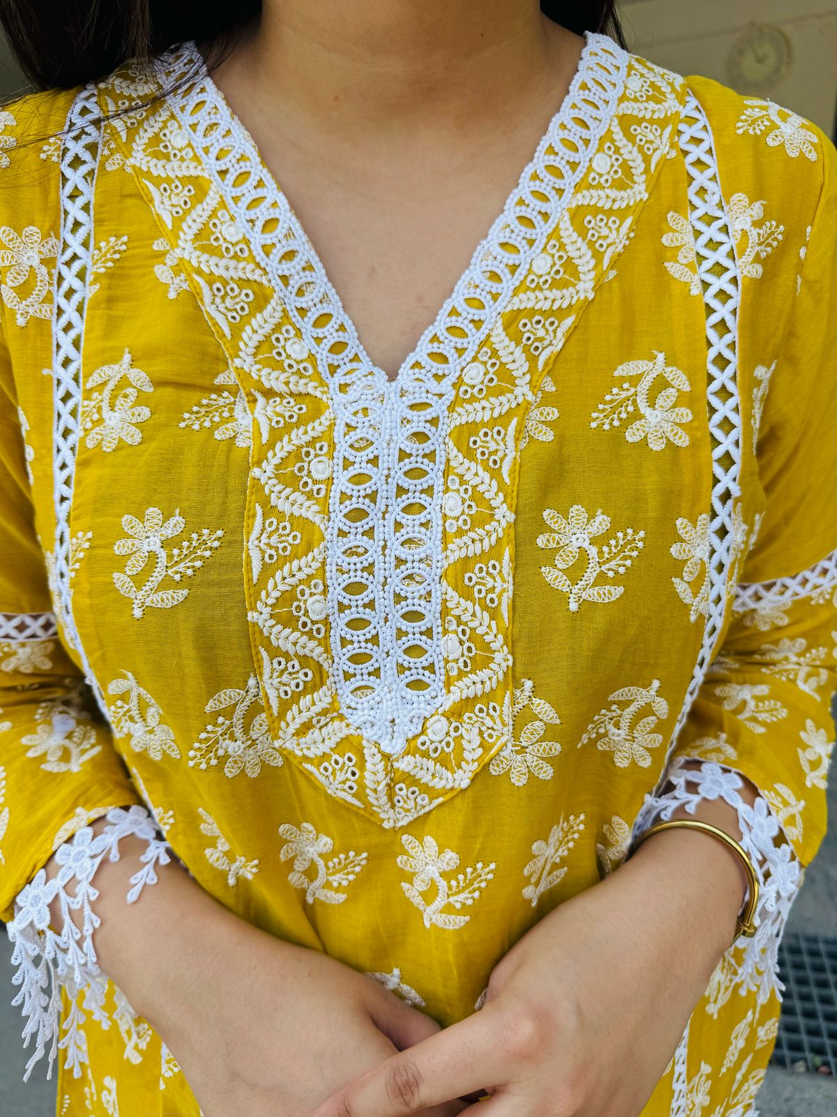 TITLI | Women's Yellow Blue Floral Embroidered Kurta Set | White Lace Net Sleeves Pant Suit