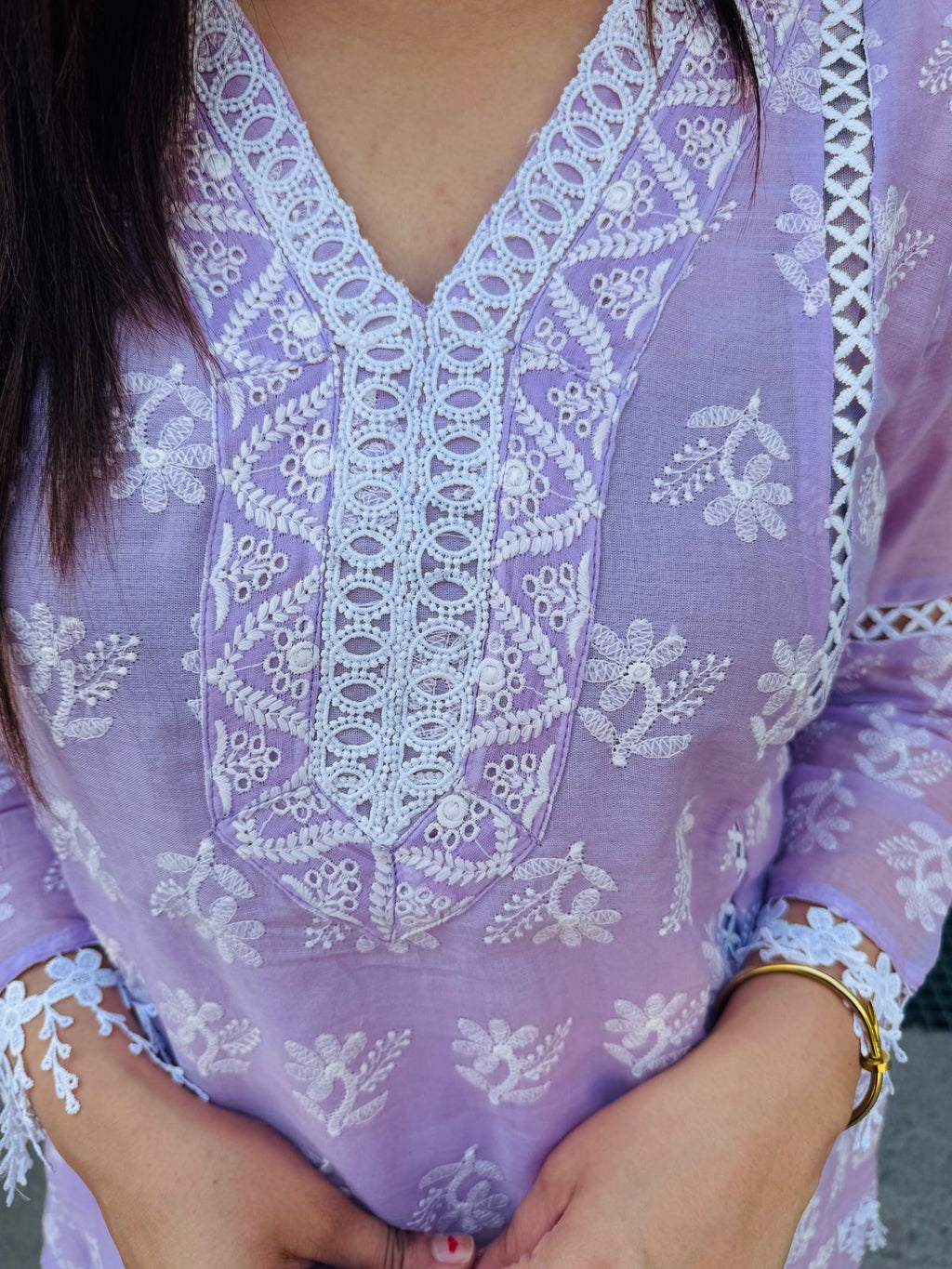 TITLI | Women's Pink Floral Embroidered Kurta Set | White Lace Net Sleeves Pant Suit