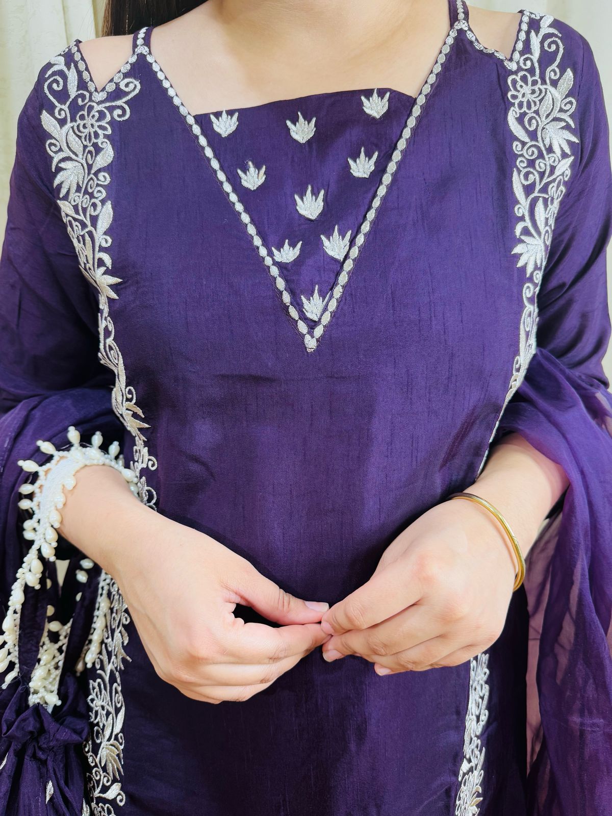 MADHUBALA DESIGNER SUIT
