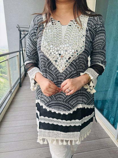 "ANAMIKA" TWO PIECE SET