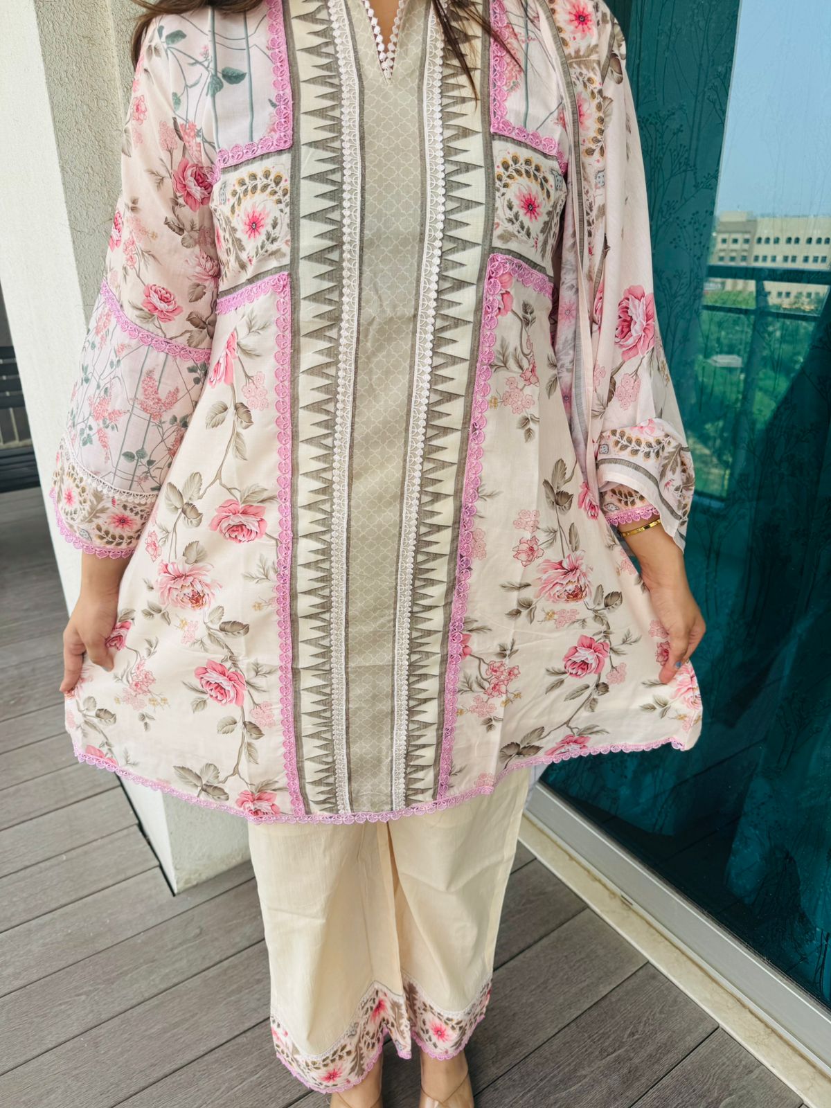 BEAUTIFUL | Women’s Pastel Pink Floral Suit Set | Printed Kurta Palazzo with Dupatta