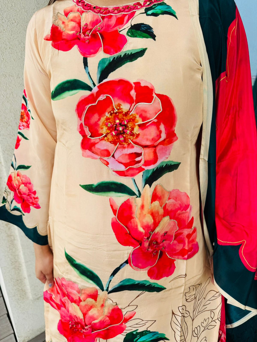 SHIKHA | Premium Cream Floral Kurta Pant Set | Designer Magenta Dupatta Ethnic Suit