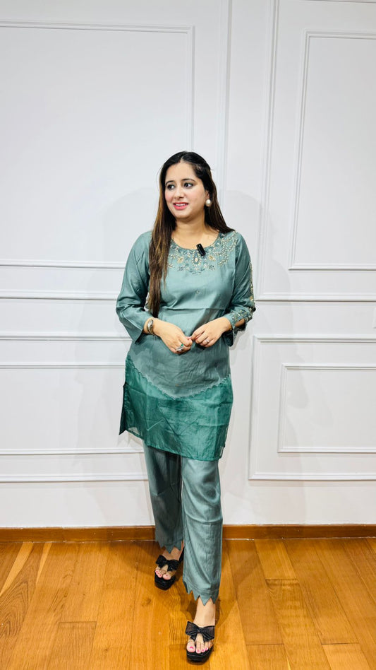 "TEEJ" TWO PIECE SET