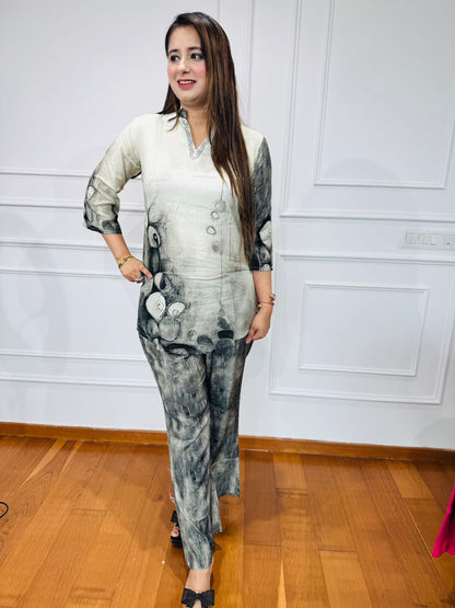 "ROSHITA" TWO PIECE SET