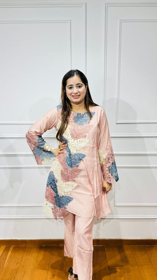 "DHUNN" TWO PIECE SET "PINK"