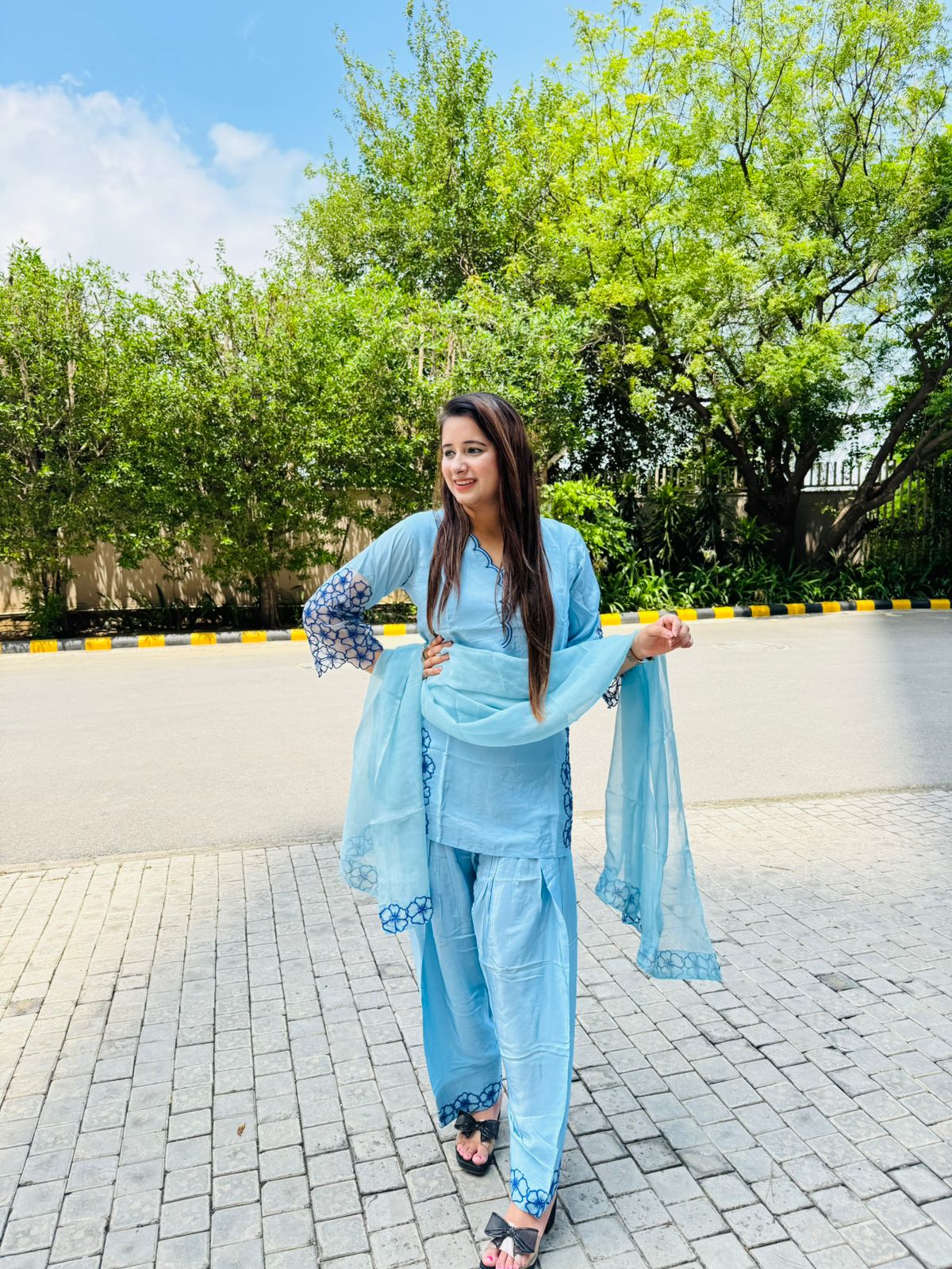 KOHINOOR | Chanderi Blue Kurta Suit Set with Lacework and Sheer Dupatta – Elegant Summer Ethnicwear