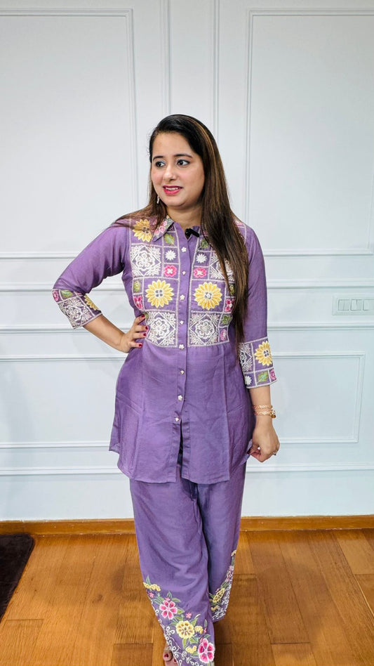 "PATKHA" TWO PIECE SET