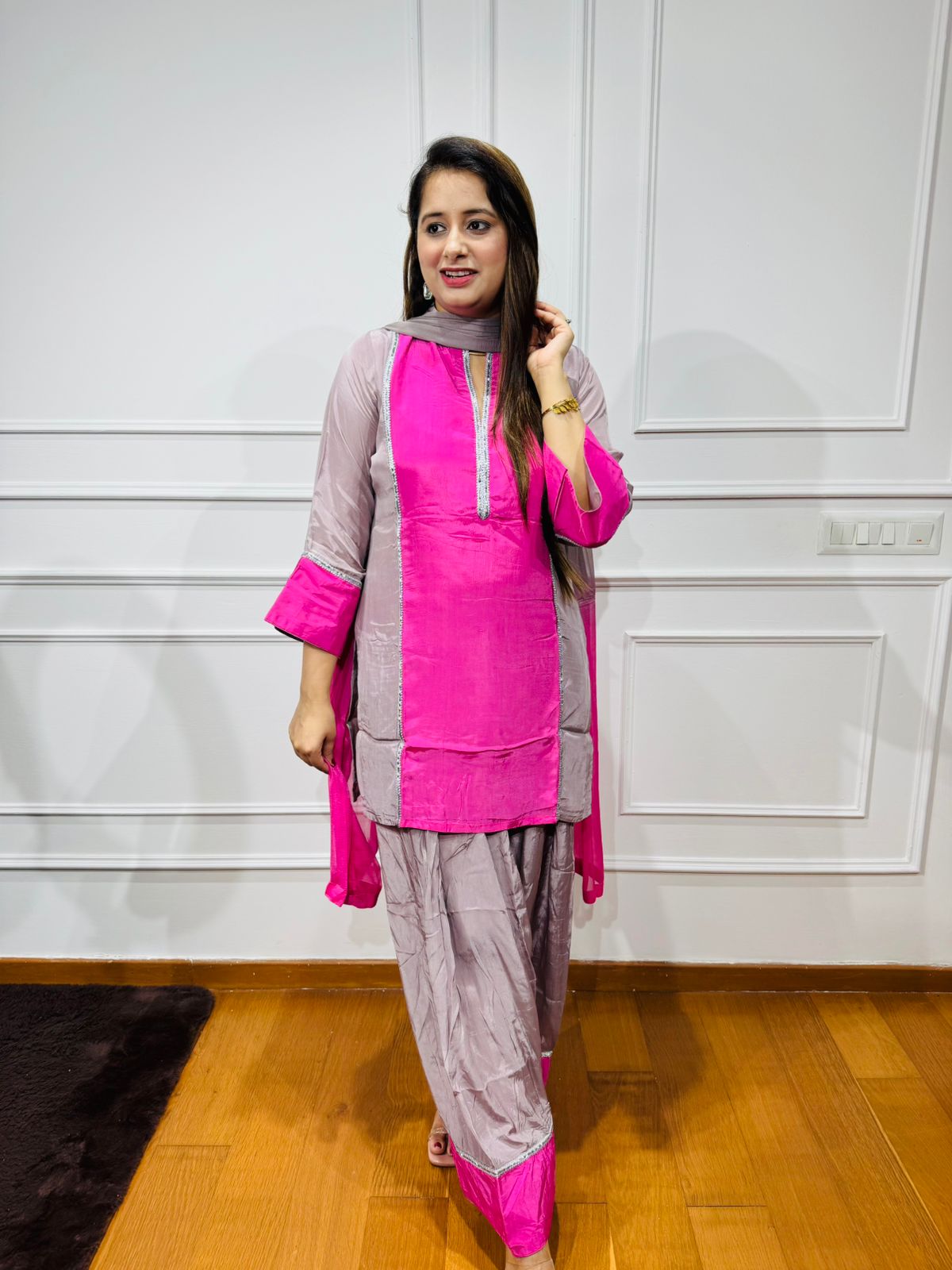 INAYAT | Pink Contrast Panel Kurta Set with Grey Pants – Modern Summer Ethnic Collection