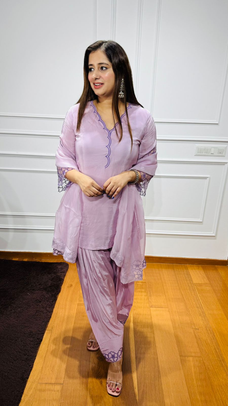 Ramneet🧠 | Pastel Lilac Geometric Thread Kurta Set – Fancy Sleeves & Dupatta