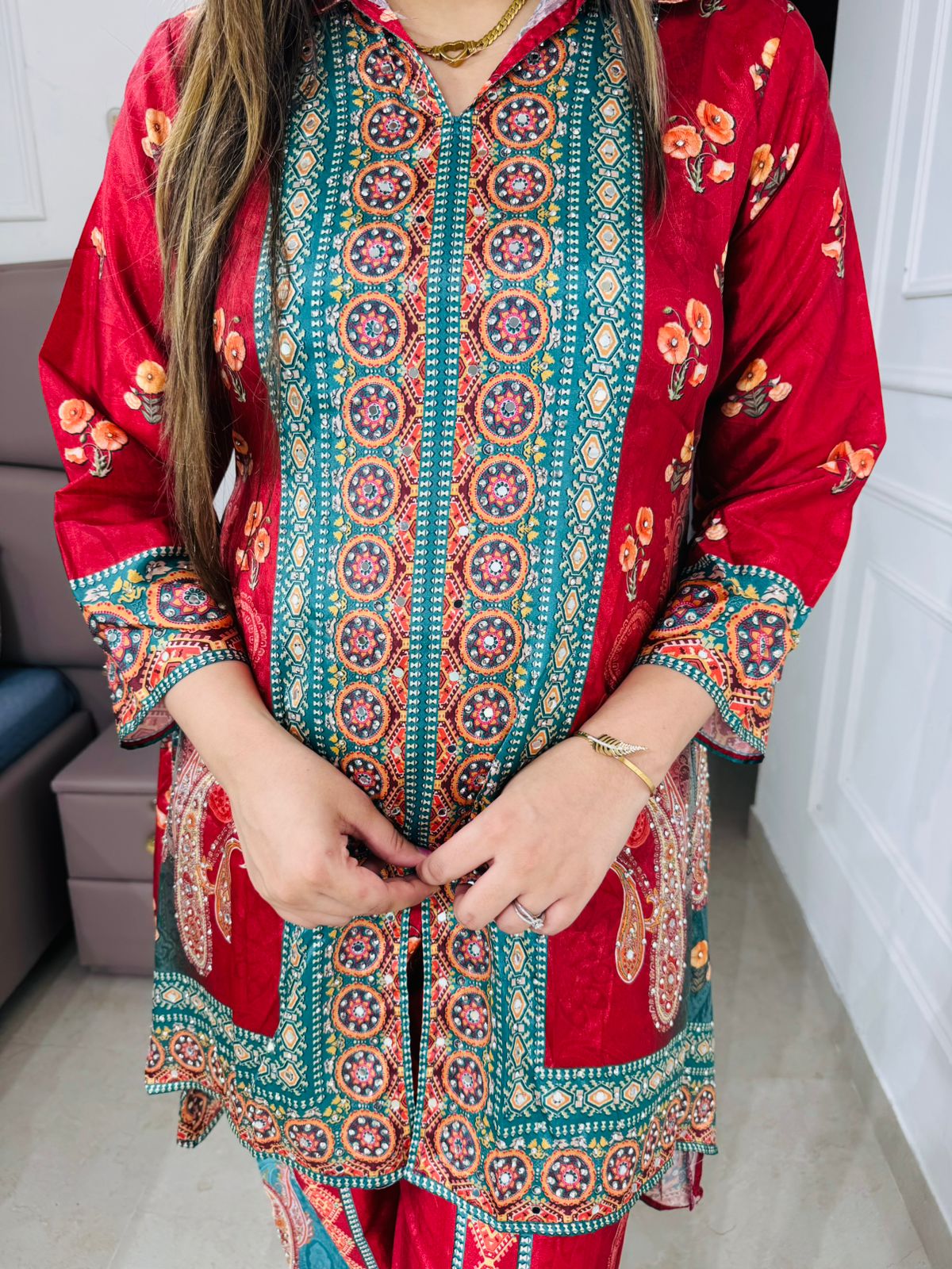 Siona🌟| Ruby Red & Green Classic Mughal Suit Set with Heritage Detailing