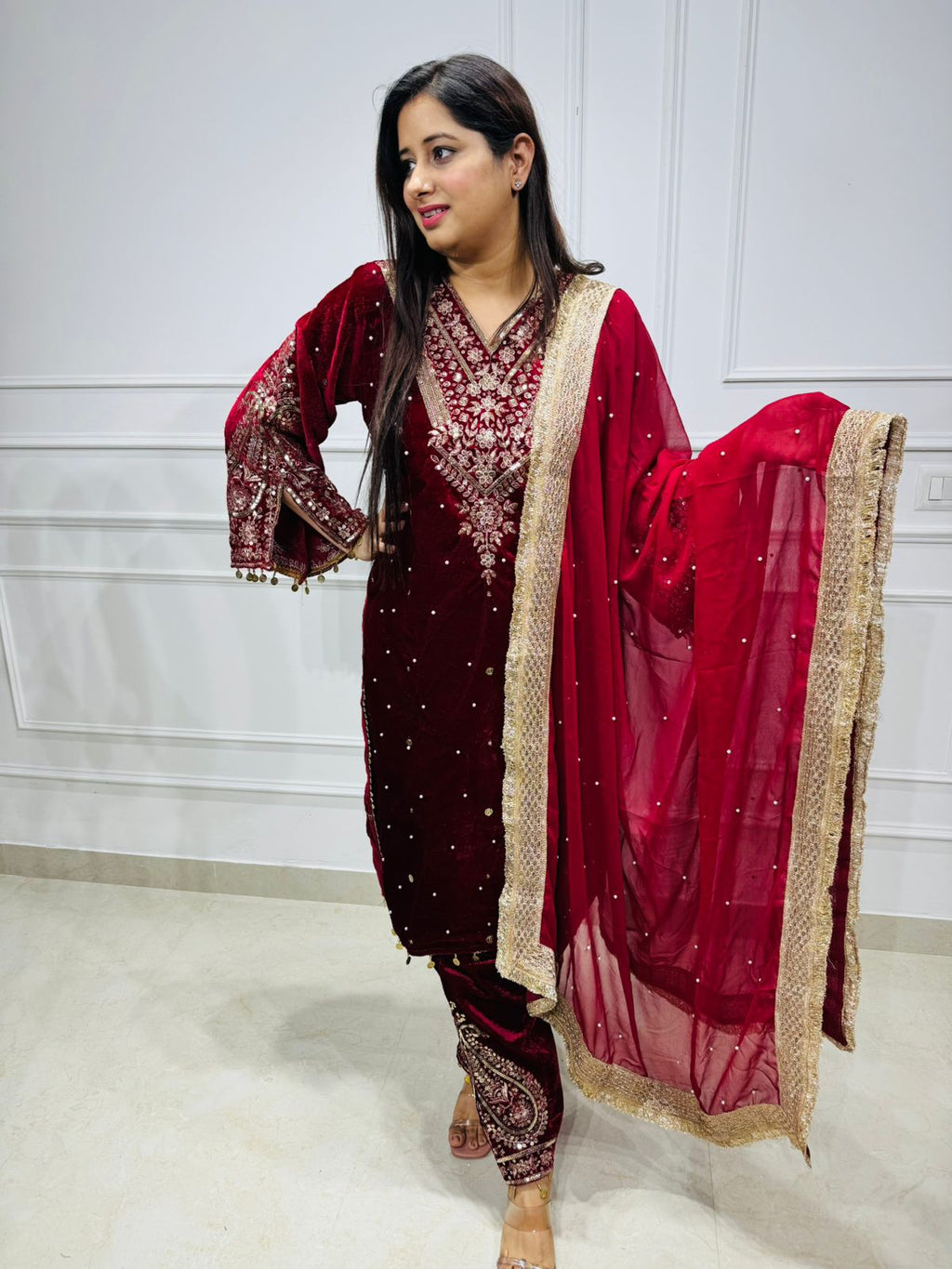 Siana💎 | Velvet Maroon Embroidered Suit Set with Zari Dupatta