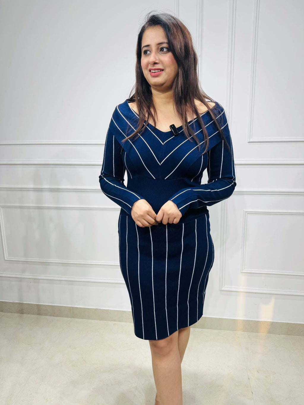 Navira | Navy Bodycon Dress