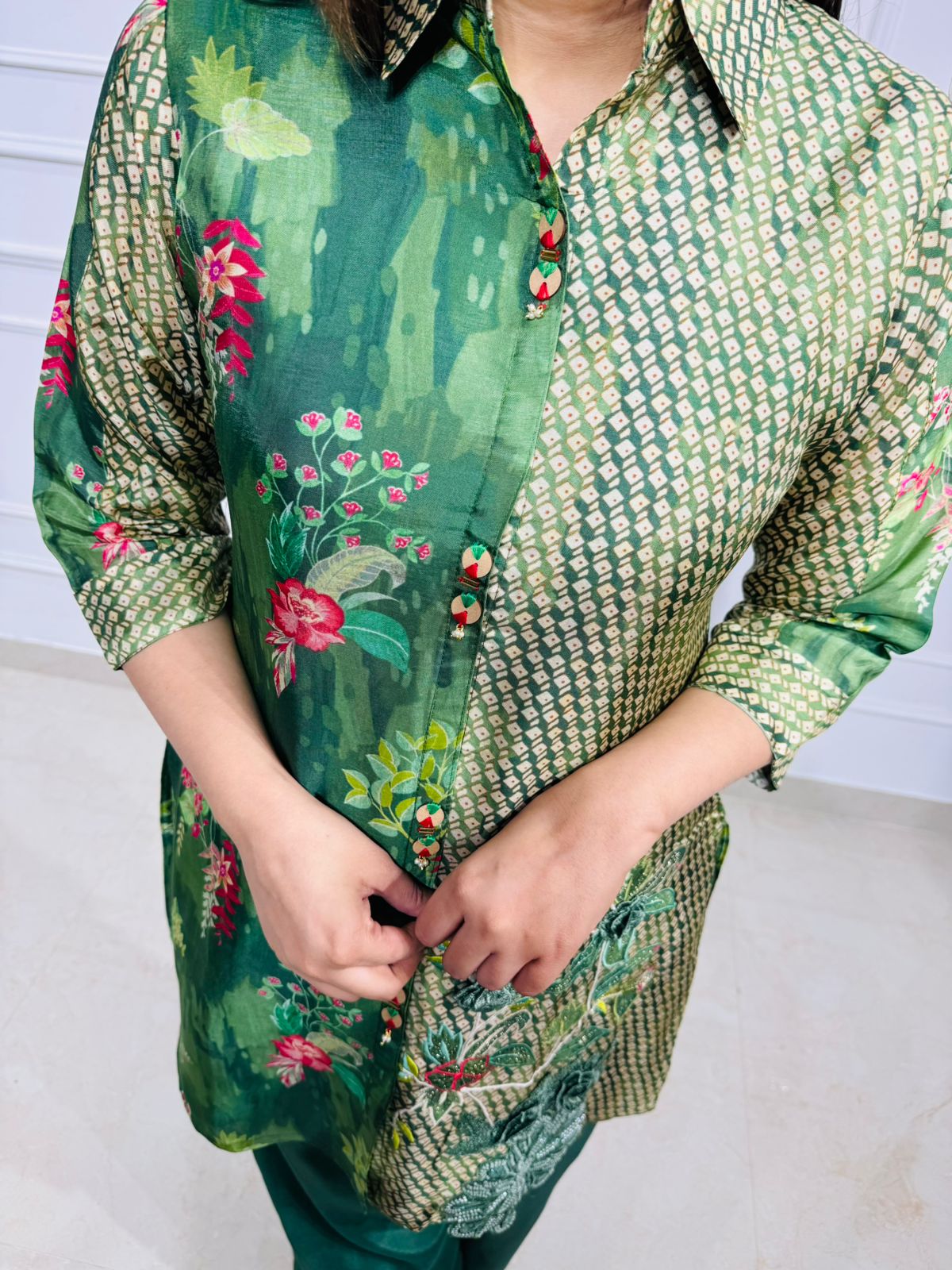Naomi | EmeraldBloom Green Floral Printed Co-ord Set – Shirt Style Kurta with Embroidered Pants