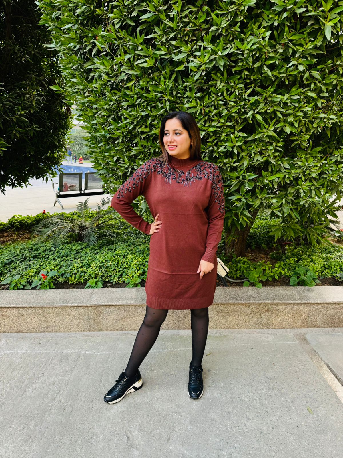 Aivah | Rust High‑Neck Woollen Dress