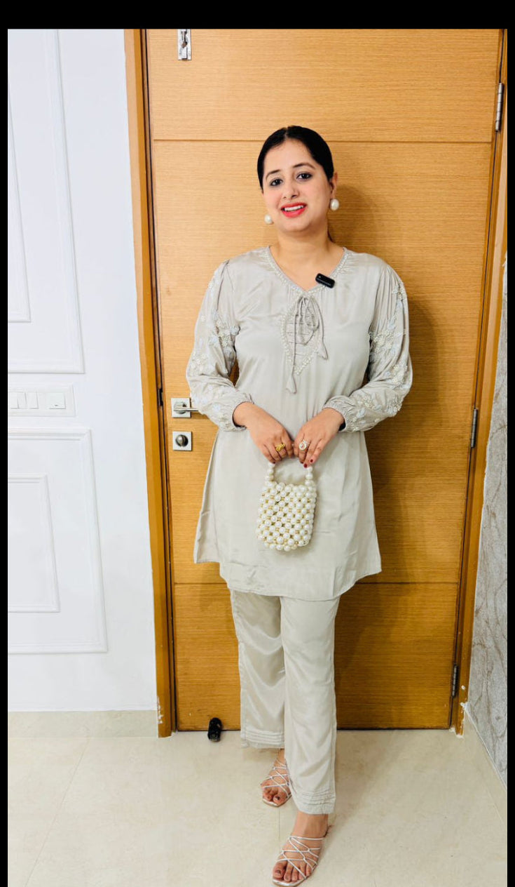 Eirene | Embroidered Kurta Pant Set