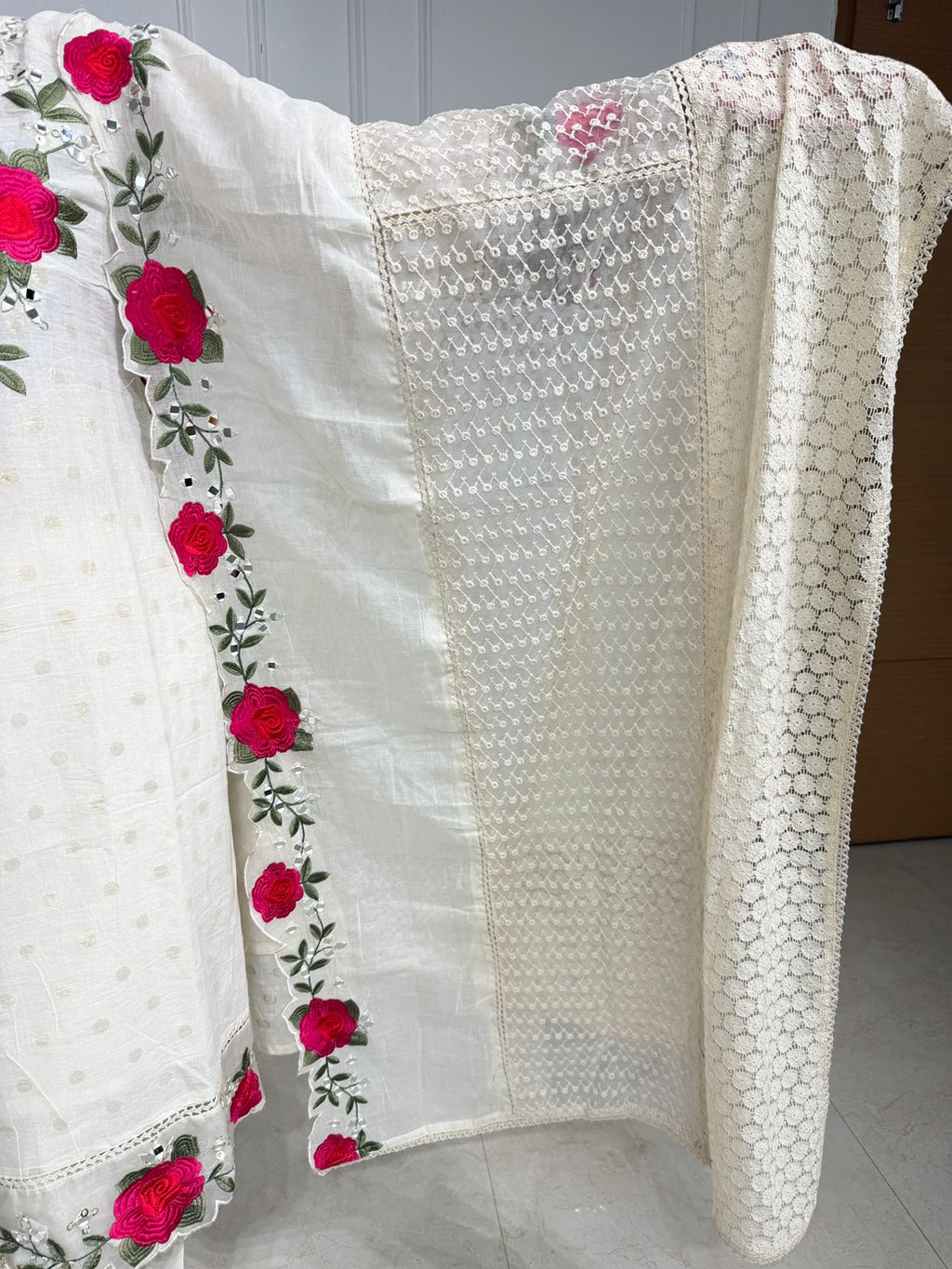 Gulbahar 🌹 | Ivory Floral Embroidered Kurta Set with Dupatta