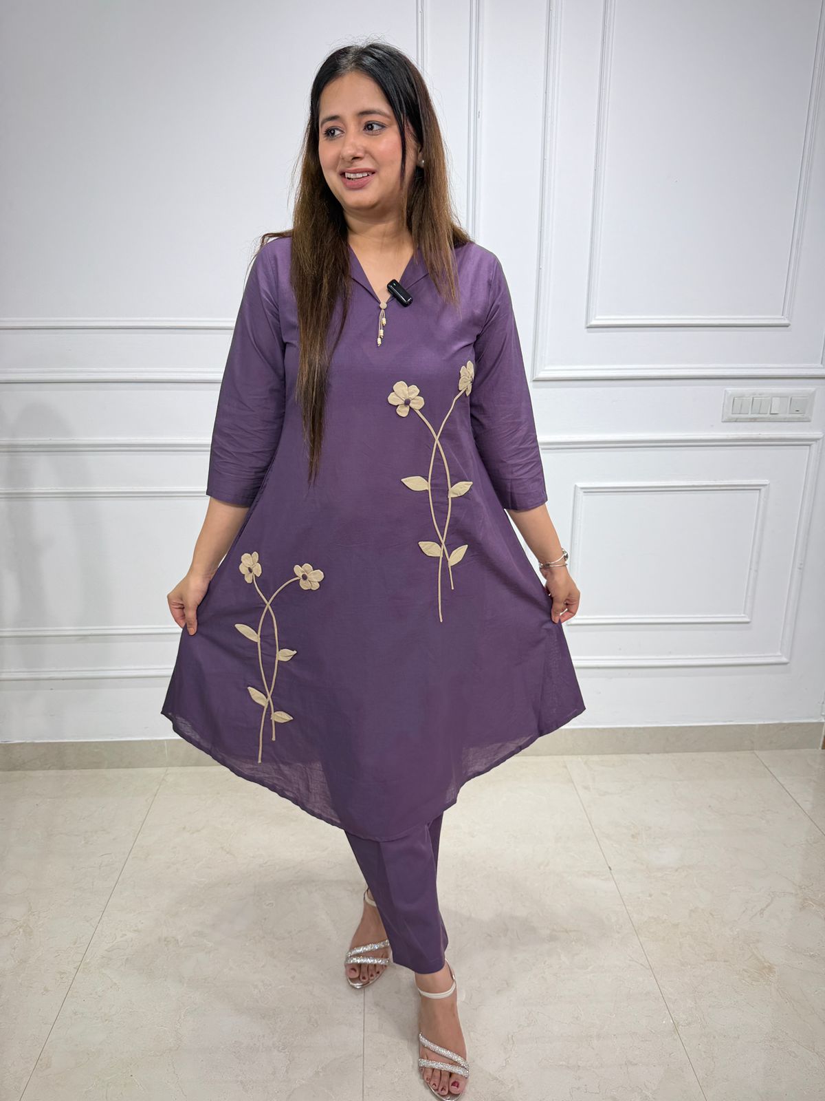 Vireya | Floral Appliqué Kurta Set