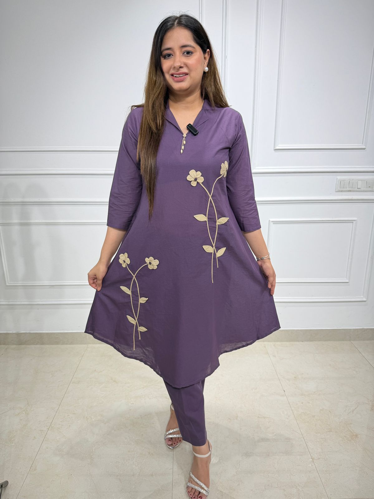 Vireya | Floral Appliqué Kurta Set