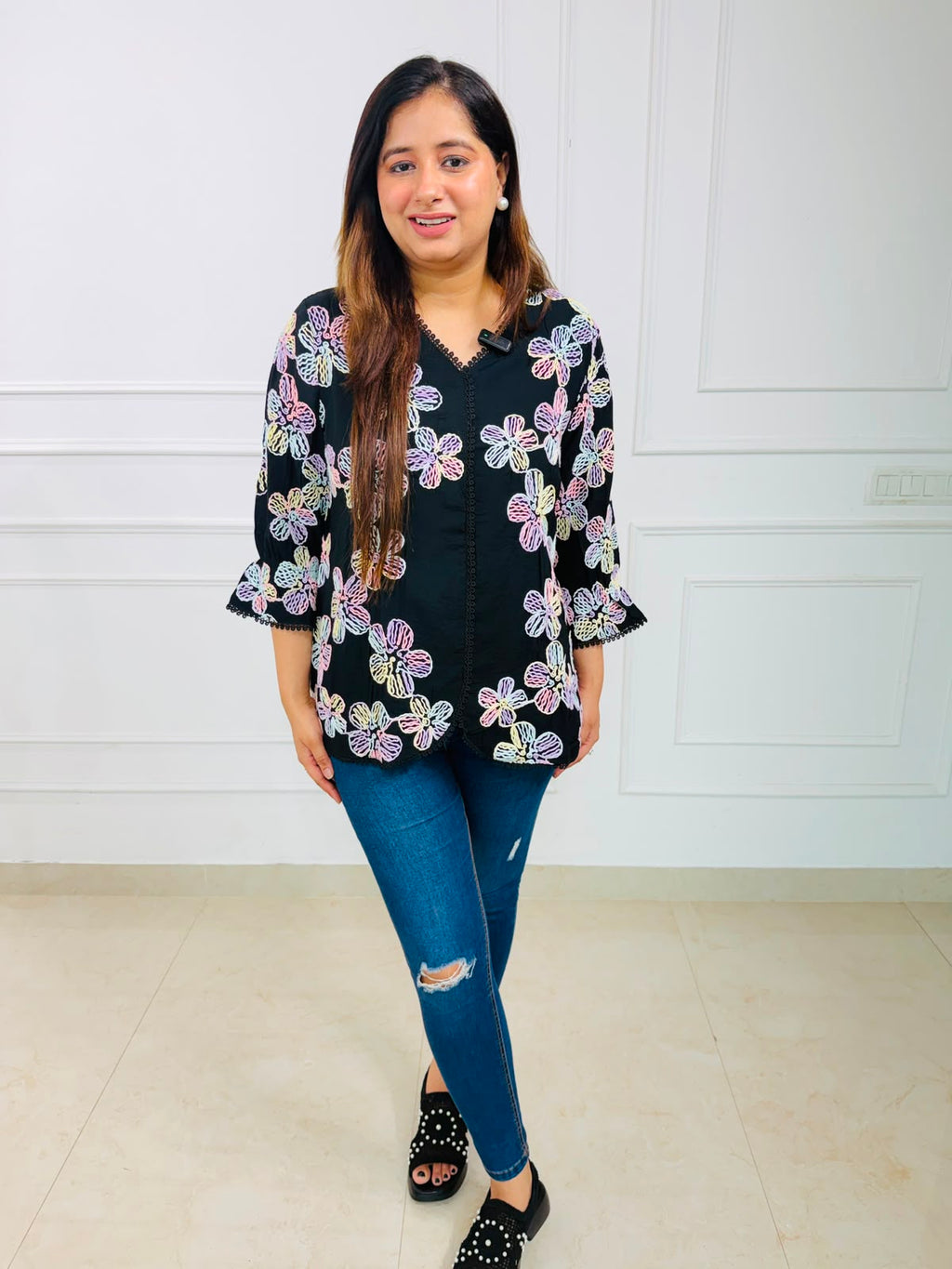 Phoolkari | Floral Embroidered Scallop Hem Top