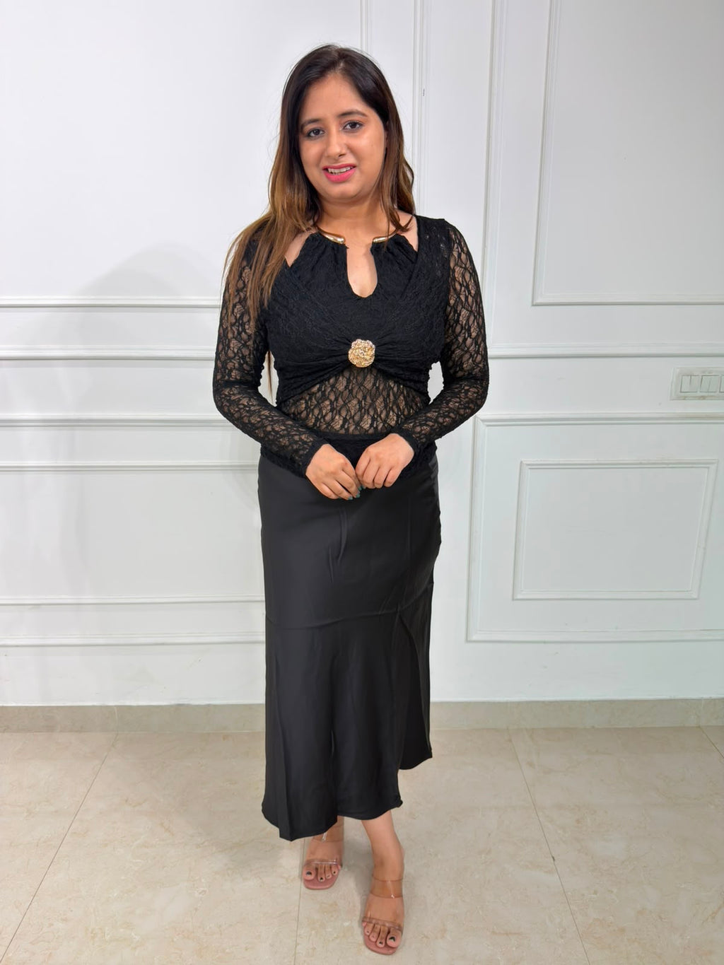 Roshni | Women's Burgundy Lace Cut-Out Crop Top