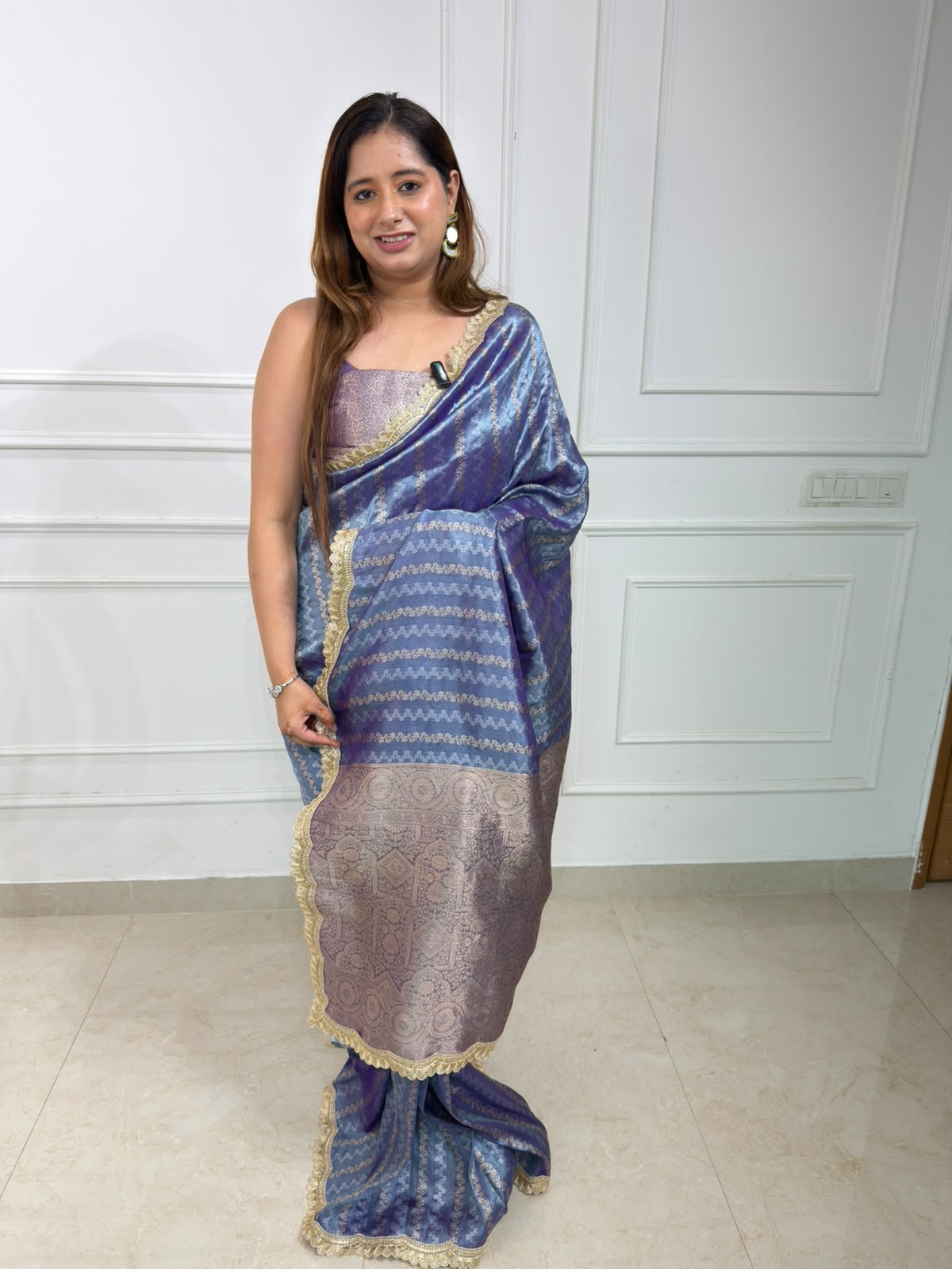 Celestique | Premium Shimmer Woven Designer Saree with Intricate Border