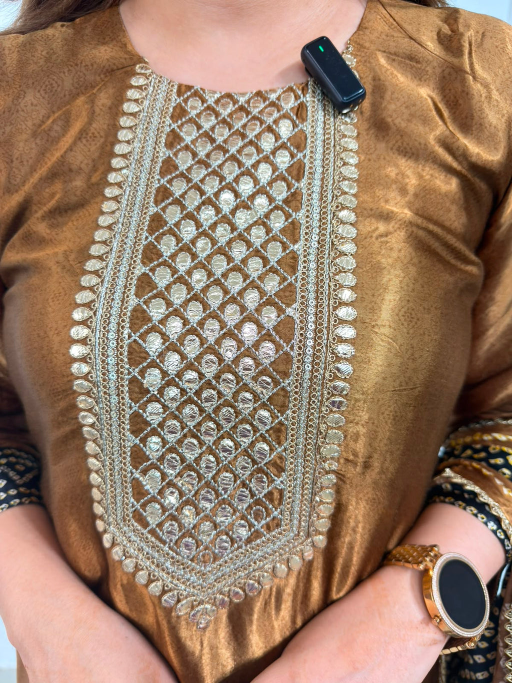 Zarina | Mirror Grace Suit Set Embroidered Kurta with Pants & Bandhani Dupatta | Elegant Ethnic Three-Piece Suit Set