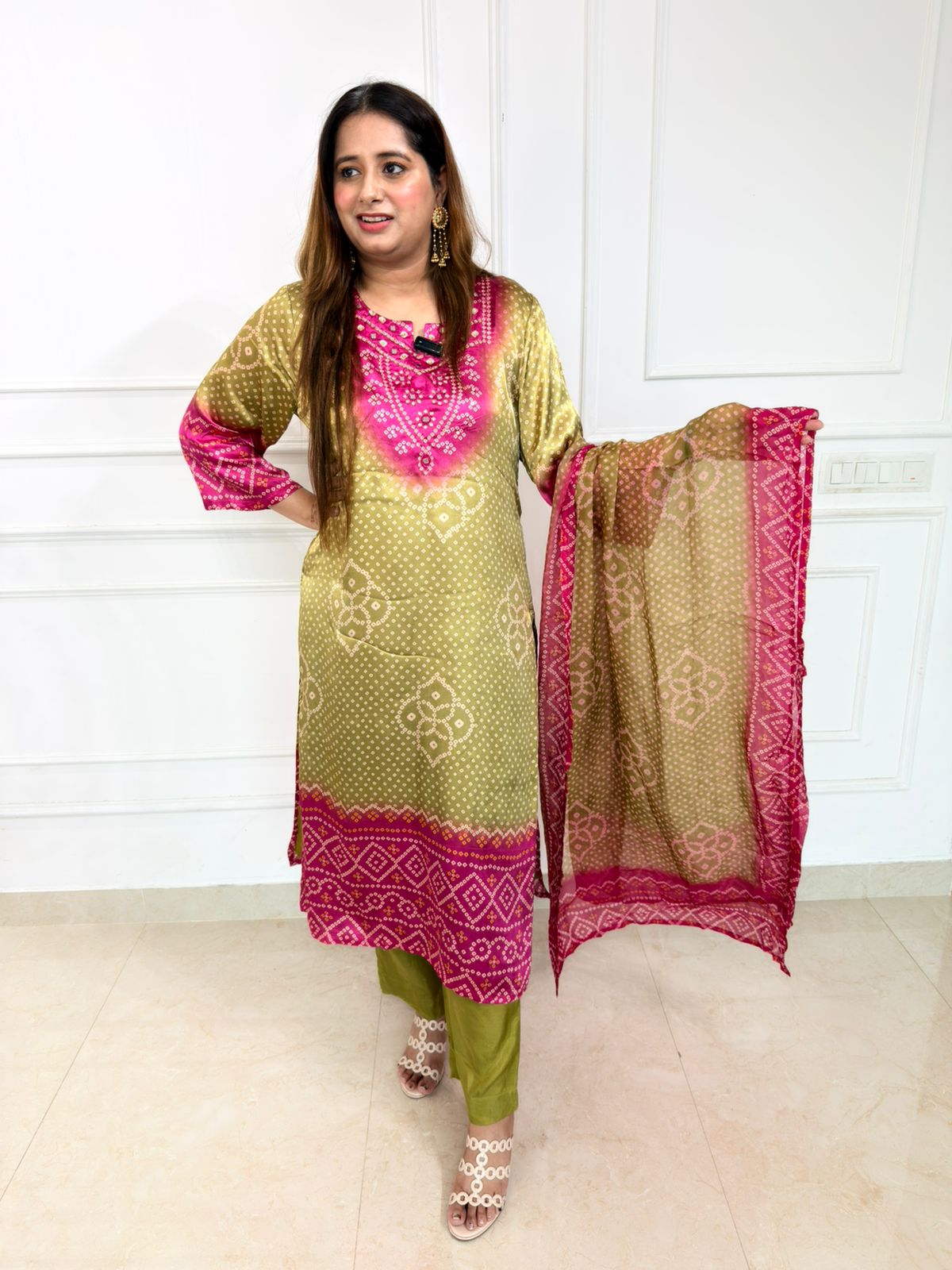 Heer – Olive Green & Rani Pink Bandhani Printed Suit Set with Dupatta