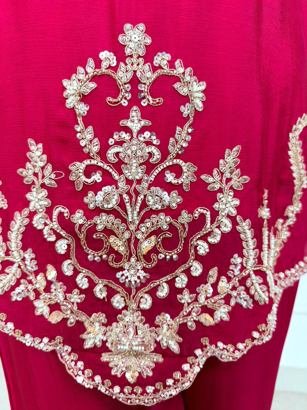 Zivara – Regal Magenta Embroidered 3-Piece Suit Set
