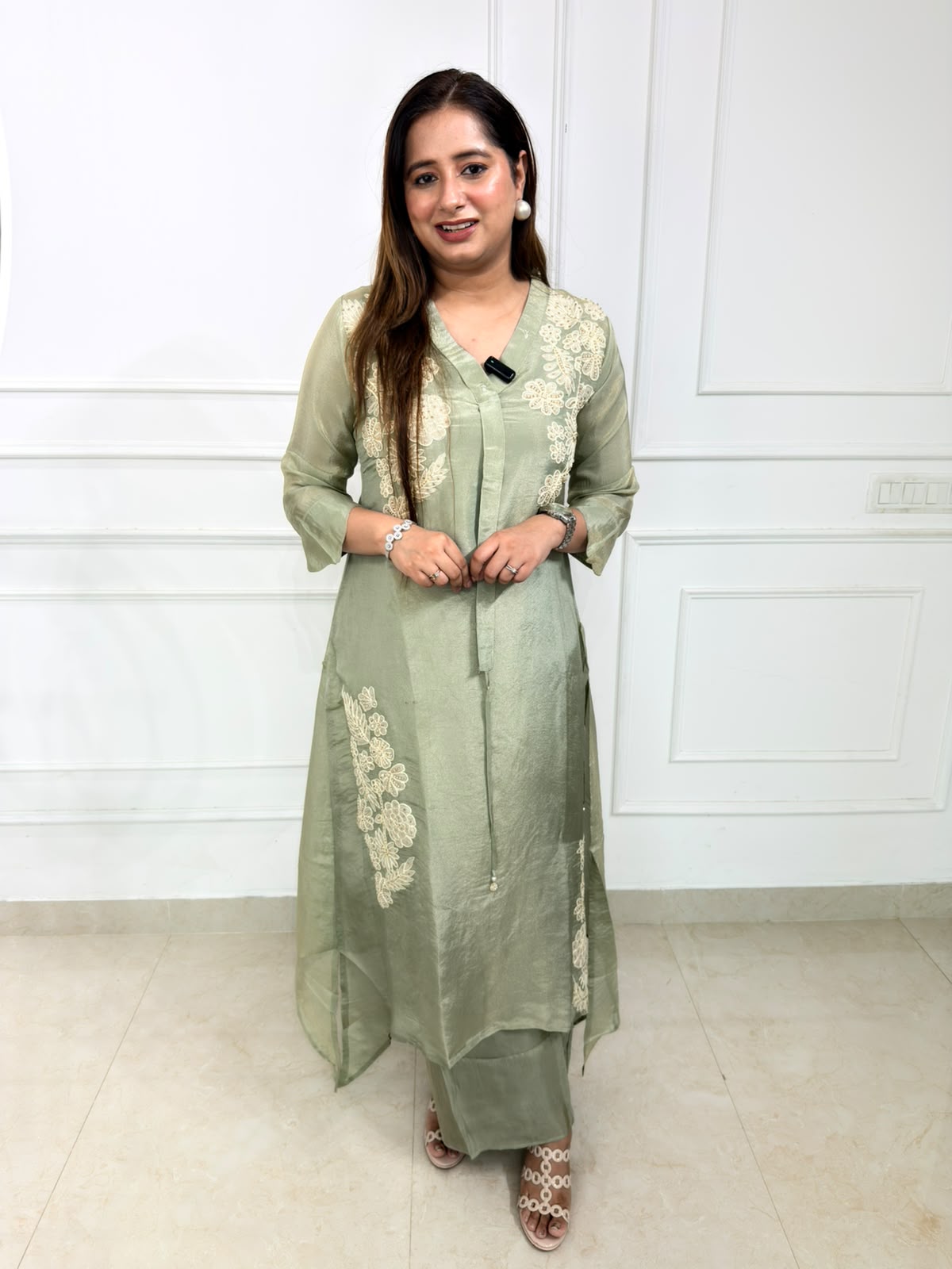 Seraya | Sage Green Embroidered Kurta Set with Floral Detailing & Palazzo