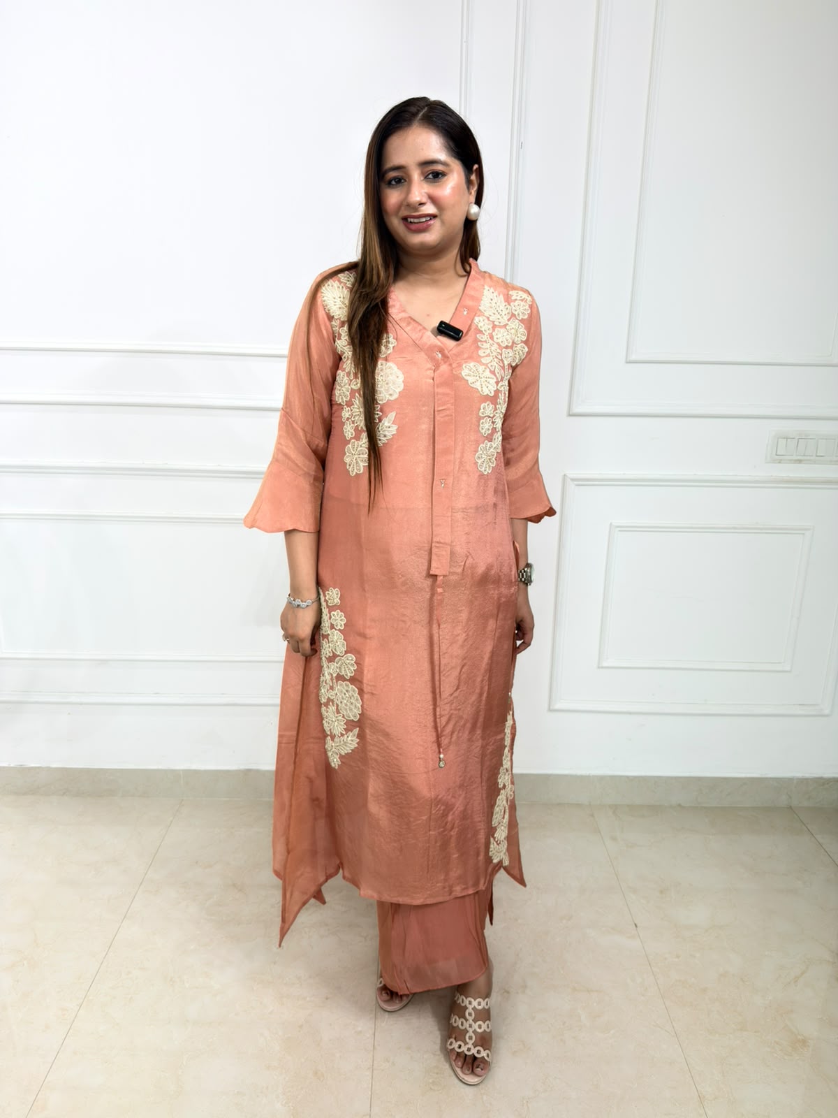Seraya | Peach Embroidered Kurta Set with Floral Detailing & Palazzo