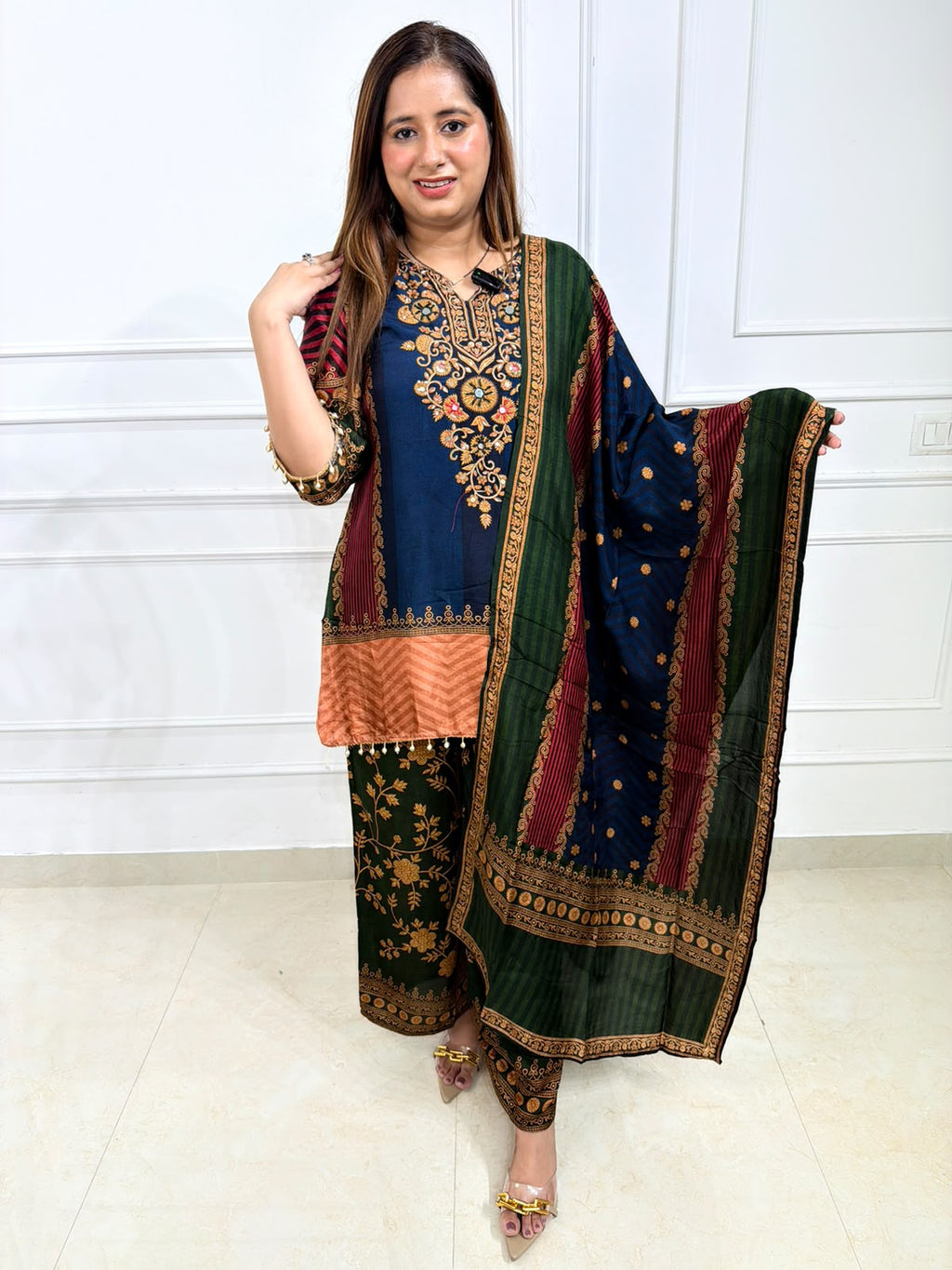 Neel | Navy & Emerald 3-Piece Designer Suit