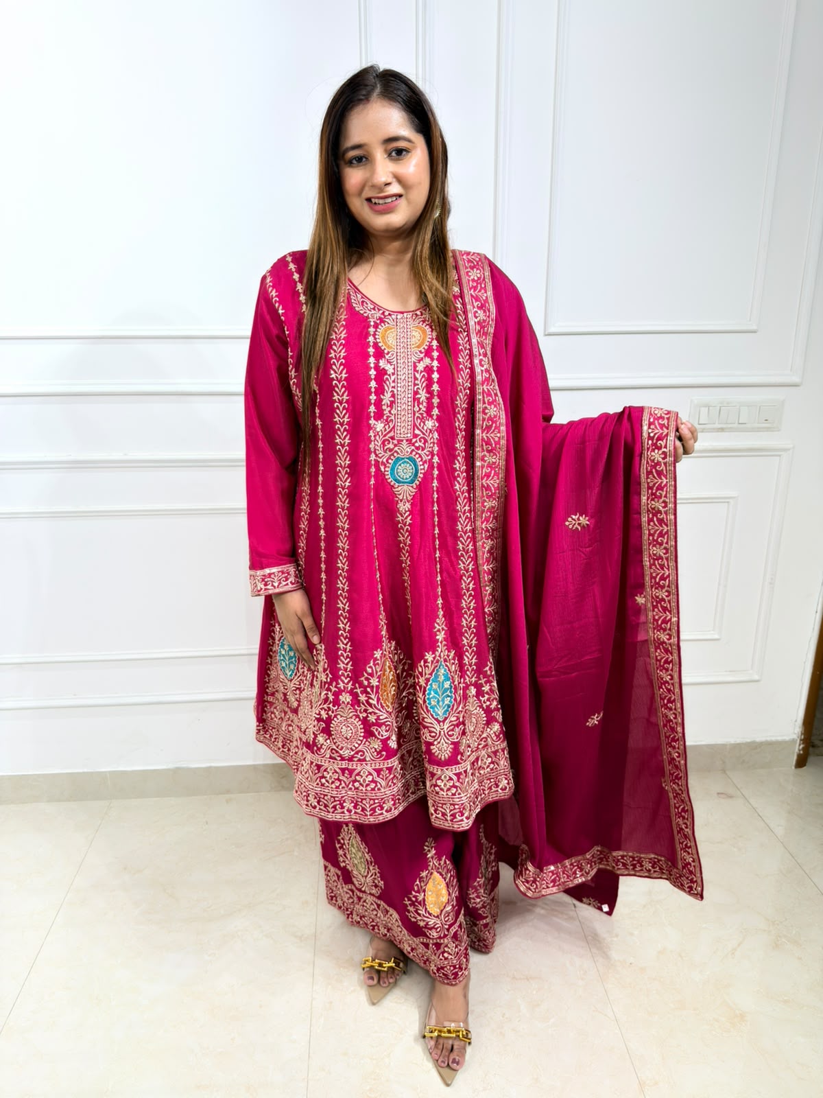 Gulrukh | Klyro Magenta Handworked 3-Piece Suit Set
