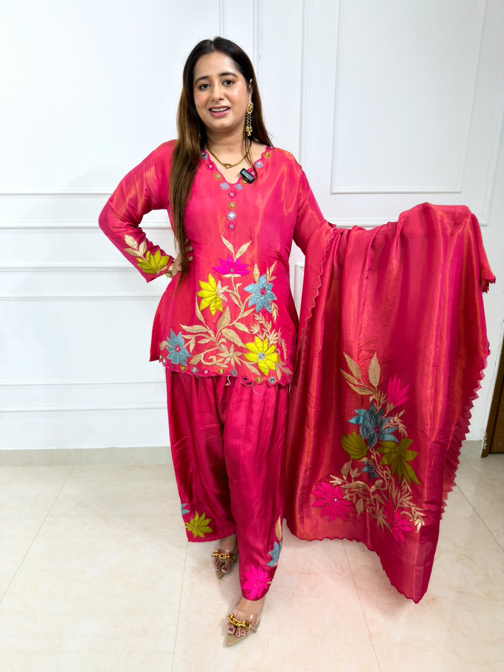 Aarvi | Pink Floral Embroidered 3-Piece Suit Set with Dupatta