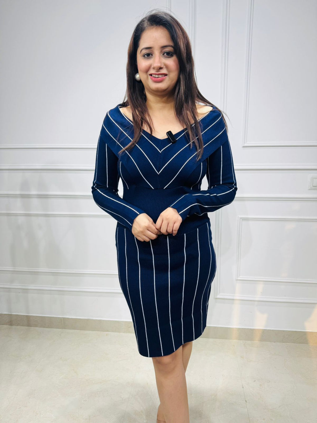 Navira | Navy Bodycon Dress